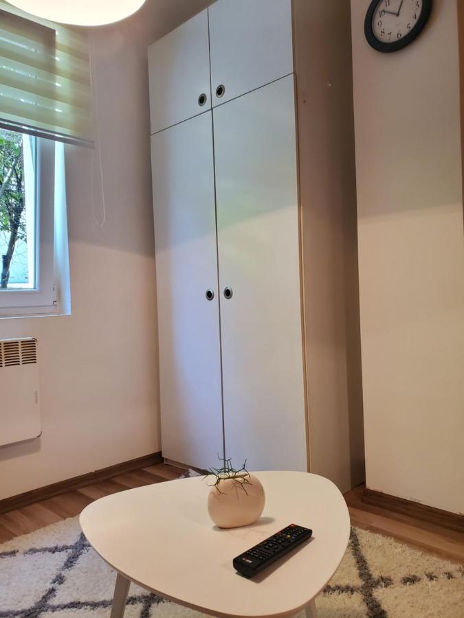 Sleep And Drive Apartment *